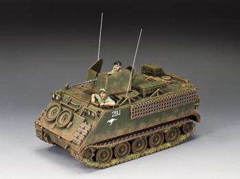 "Australian Army M113” (Two Niner Juliet)--tank and two crew figures #0