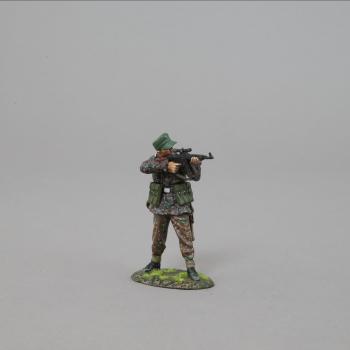 WWII SS Trooper with Stg.44 Fitted With A Sniper Scope--single standing figure--RETIRED--LAST FIVE!! #0