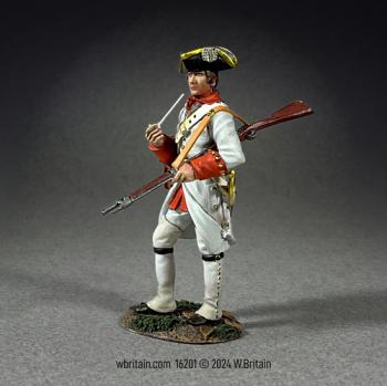 Image of Art of War- Art of Don Troiani:  French Fusilier Regiment Berry, 1758--single standing figure with pipe and musket