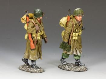Image of Winter March--two GI figures--RETIRED.