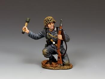 Kneeling Panzer Grenadier Throwing Grenade--single figure--RETIRED--LAST ONE!! #0