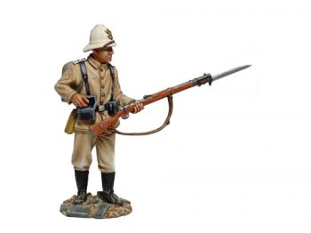 German III. Seebataillon Marine Standing Taking Out Bullets--single figure #10