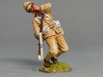 Covering The Wound--single standing British Infantry casualty figure #6