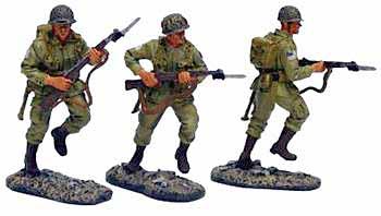 WWII Strike Attack Set 2--three figures--RETIRED--LAST TWO!! #1