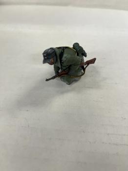 Kneeling Tank Rider with Rifle--single German figure--RETIRED. #0