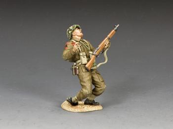 Soldier Being Shot! (with Sand base)--single injured WWII British Tommy rifleman figure #12