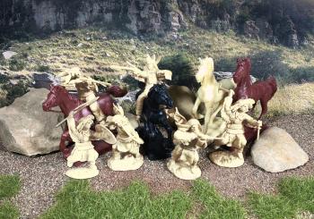 Sioux (Plains) Indians--twelve  plastic figures (Cream) in six poses and four TSSD horses #3
