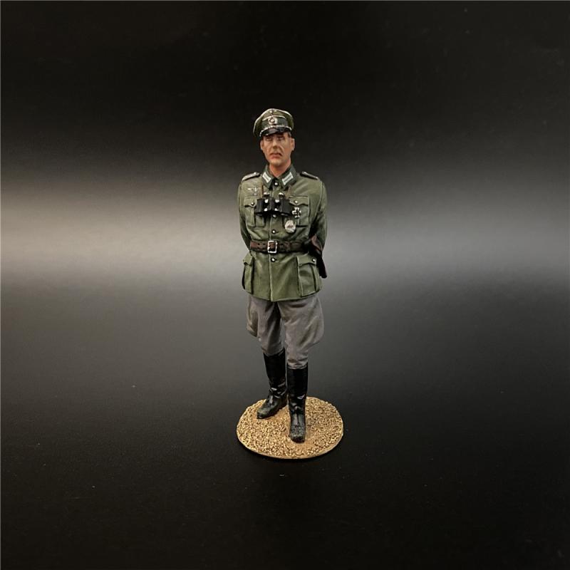 The Wehrmacht Colonel, Hands Behind Back, Battle of Normandy--single figure #2