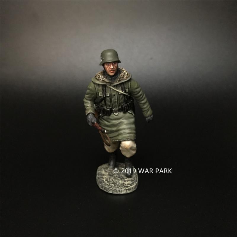 LSSAH Soldier Running with a 98k (left hand trailing), Battle of Kharkov--single figure #2