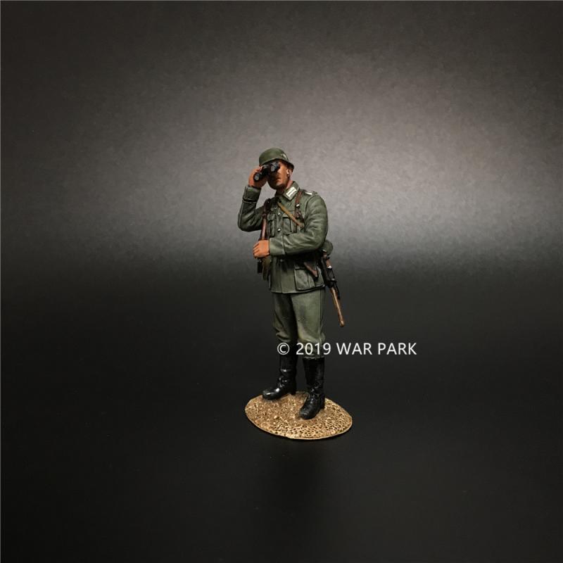 Groß deutschland Feldwebel with Binoculars, Battle of Kursk--single figure #2