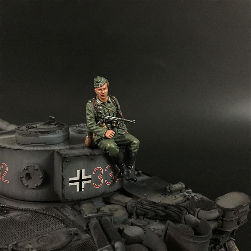 Wehrmacht Tank Rider with MP40 #6 (seated, wearing cap), Battle of Kursk--single figure #3