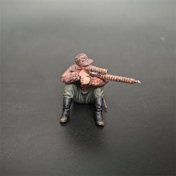 Waffen SS Sniper Sitting Aiming, Battle of Kursk--single figure Waffen SS Sniper Sitting Aiming, Battle of Kursk--single figure #46826