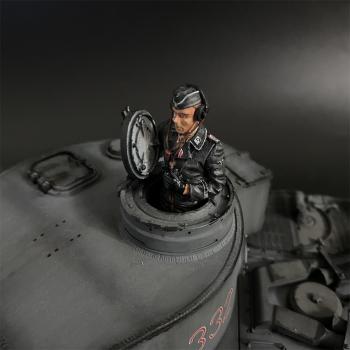 Waffen SS Tank Commander Holding Hand A, Battle of Kursk--single figure Waffen SS Tank Commander Holding Hand A, Battle of Kursk--single figure #46836
