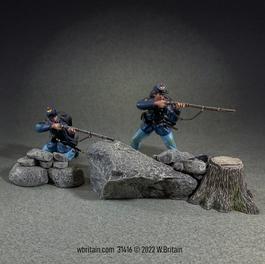 Image of Defending the Round Tops, No. 2--two Union infantrymen, rocks, and stump