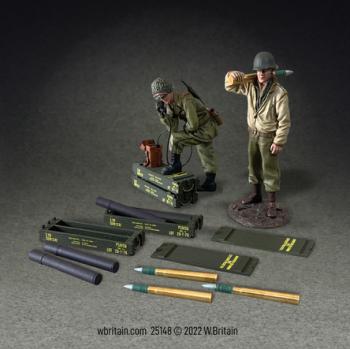 Image of U.S. 3-Inch Anti-Tank Gun Add-on Set--two figures (one with type EE-8 Field telephone) and accessories--19 pieces