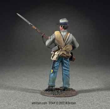 Image of Confederate Wearing Shell Jacket Defending, No.2--single figure