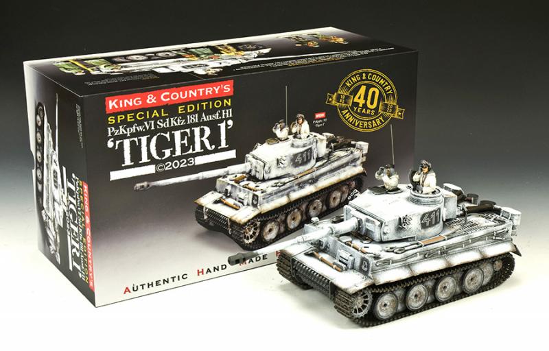 "PzKpfw. VI 'Tiger 1'" German Tank in Winter Paint Scheme - LIMITED EDITION! with Crew #2