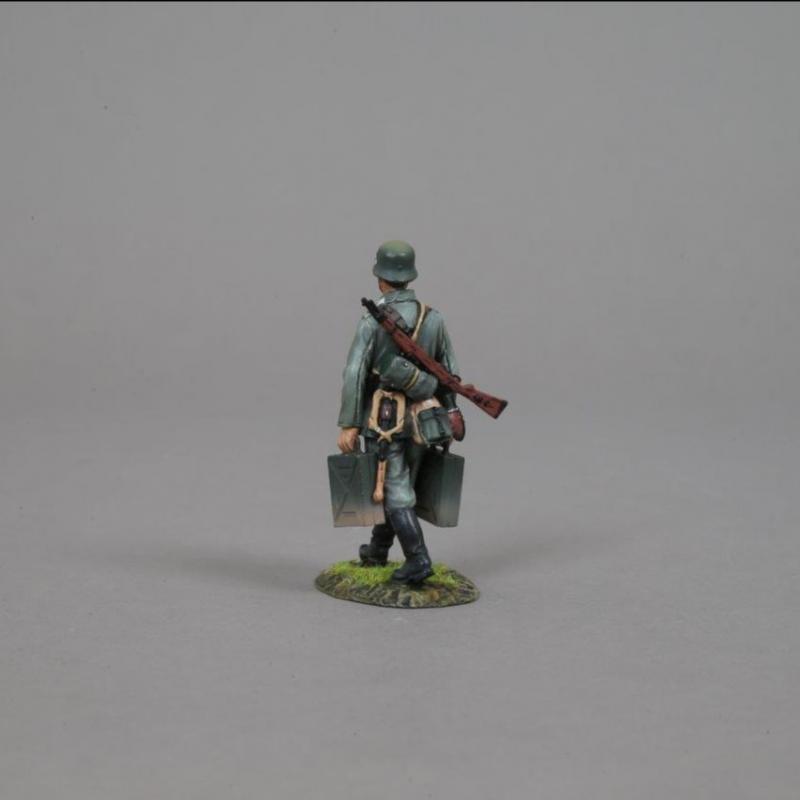 WWII German Heer Soldier Carrying Two Mortar Ammo Cases--single figure--RETIRED -- LAST THREE! #4