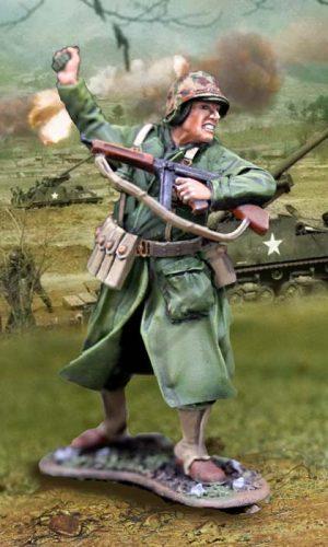 G.I. Korea Throwing Grenade--single figure #1