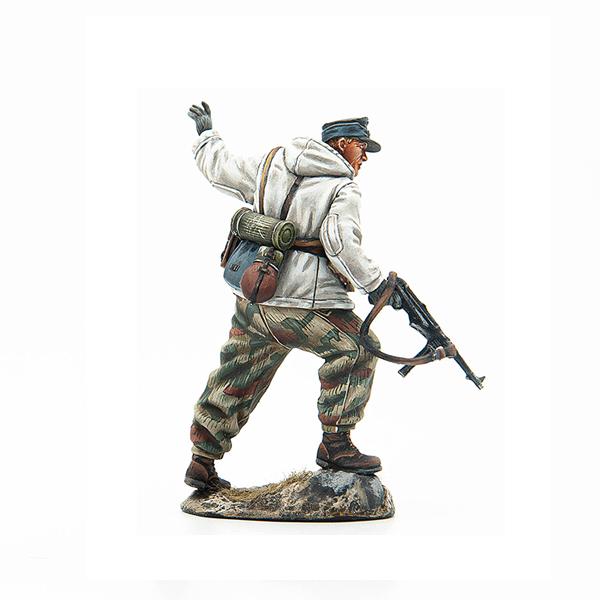 German Fallschirmjager Officer with MP40--single figure #3