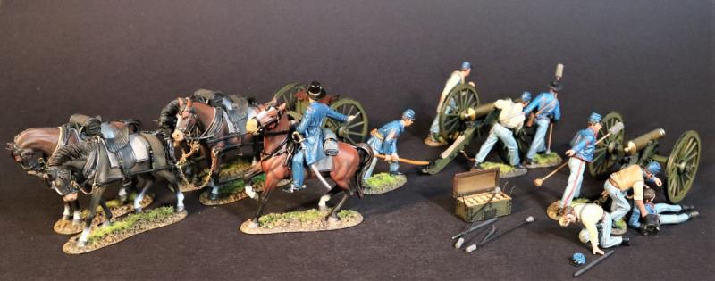 Four Crew Moving Gun, 5th U.S. Artillery, The Union Army, The First Battle of Bull Run, 1861, ACW, 1861-1865--four figures #2