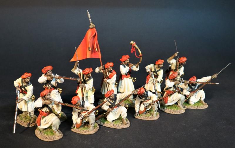 Two Maratha Infantrymen (standing gun pointed down, kneeling loading, red turbans & belts), Maratha Infantry, The Maratha Empire, Wellington in India, The Battle of Assaye, 1803--two figures #2