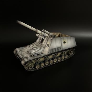 German Winter Hummel Sdkfz 165 Heavy Self-propelled Howitzer w/ 3 man crew -- TWO LEFT!! German Winter Hummel Sdkfz 165 Heavy Self-propelled Howitzer w/ 3 man crew -- TWO LEFT!! #47560