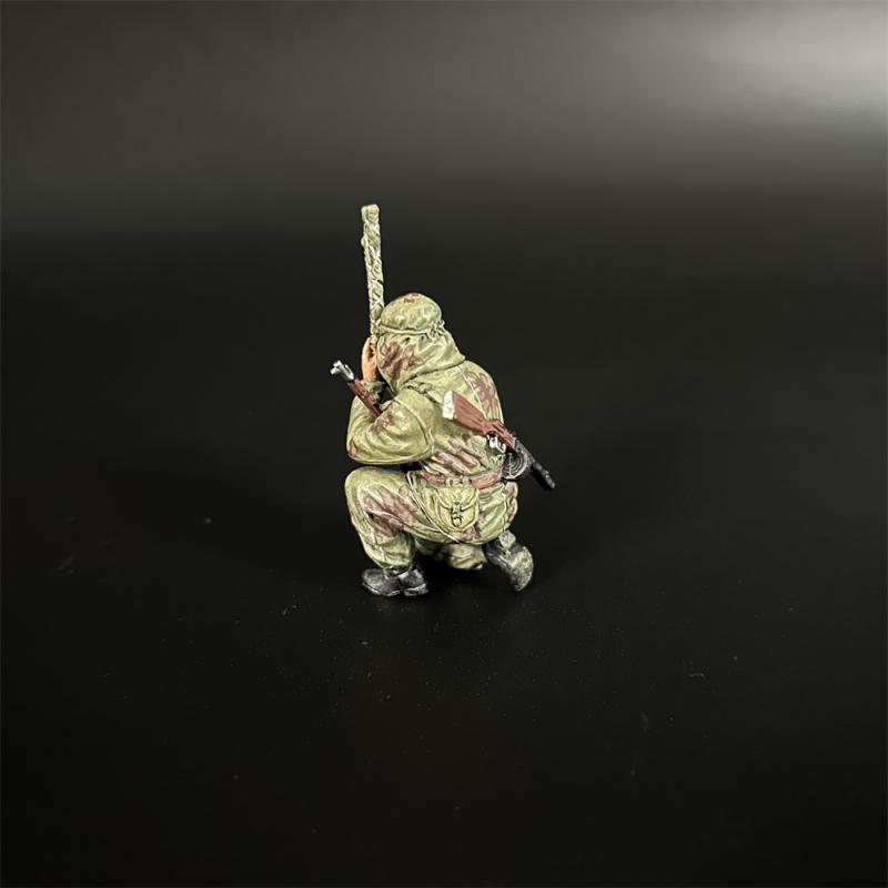 Red Army Sniper Kneeling with a Periscope--single figure #1