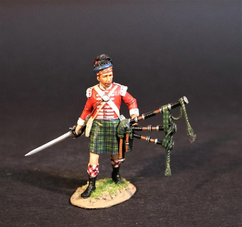 Piper (pipes in left hand, sword in right), The 74th (Highland) Regiment of Foot, Wellington in India, The Battle of Assaye, 1803--single figure #1
