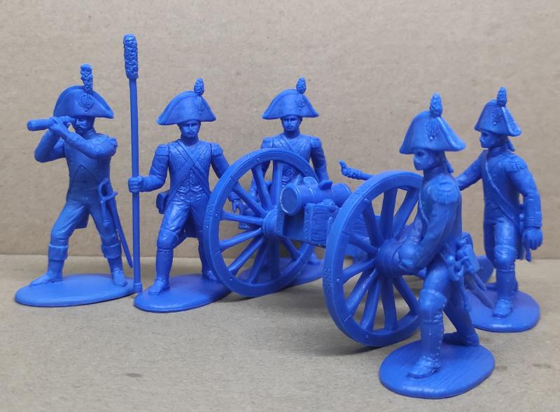 Foot Artillery (1805, Bicorne)--nine unpainted 54mm plastic model soldiers and two gun models #2