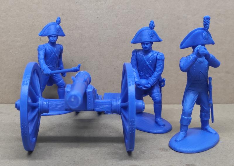 Foot Artillery (1805, Bicorne)--nine unpainted 54mm plastic model soldiers and two gun models #3