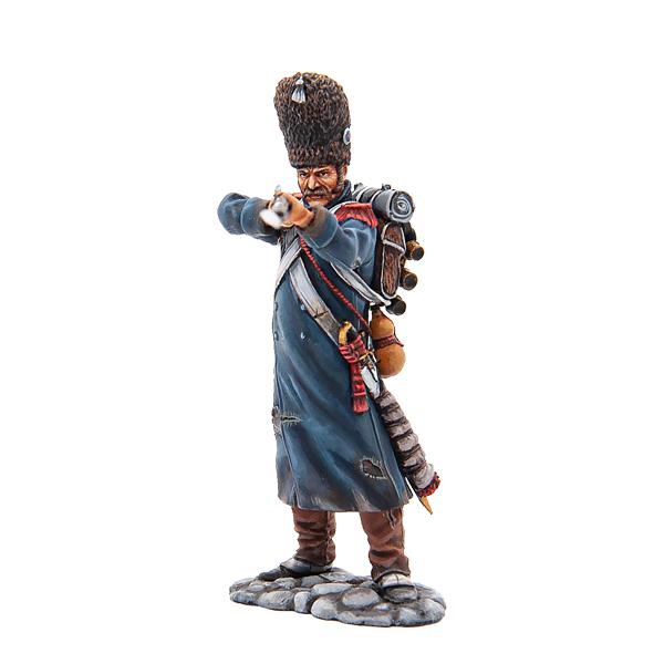 French Carabinier Firing, 15th Light Infantry, Russia, 1812--single figure #2