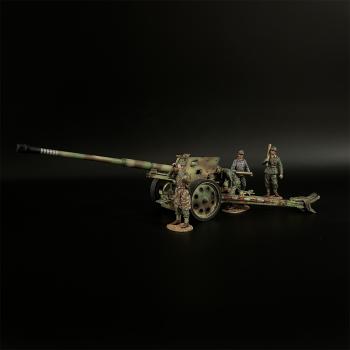 Image of German Camouflage Pak43 88mm Anti-tank Gun and Summer Crew--cannon and four figures--THREE IN STOCK.