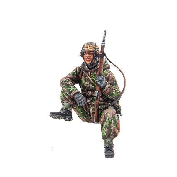 German Waffen SS Sitting with K98--single seated figure #1