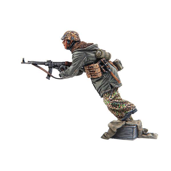 German Waffen SS Leaning with MP44 and Box--single leaning figure #1