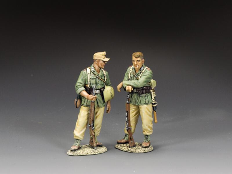 ‘At Ease’--two standing Afrika Korp figures leaning on rifles #1
