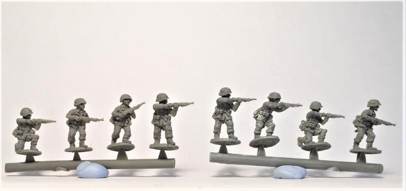 Waffen-SS Grenadier Platoon, 1944-45--thirty-three unpainted 20mm WWII miniatures #3