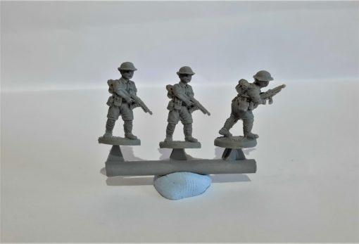British Eighth Army Platoon--forty-seven unpainted 20mm WWII miniatures #6