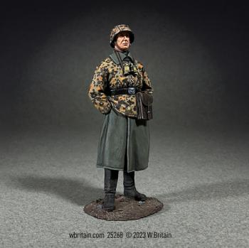 Image of German Waffen SS Officer in Greatcoat and Smock, 1941-45--single figure