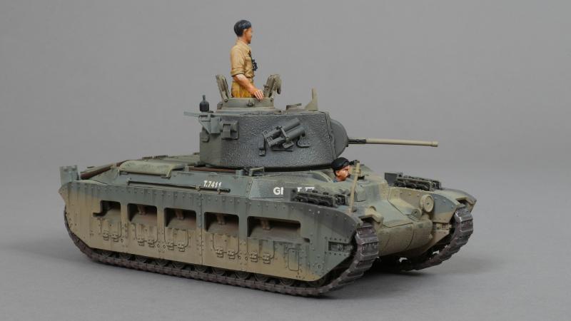 T.7411 GNAT IV, 7 RTR, Matilda II Tank [Queen of the Desert]--tank and two crew figures #4