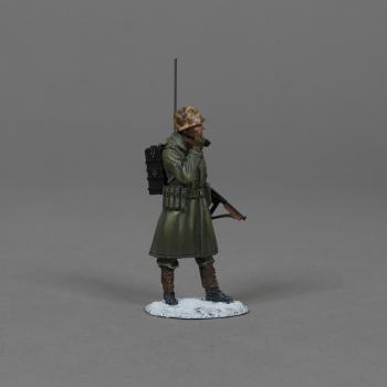 Image of USMC Radio Operator (USMC camo helmet cover)--single Winter Korean War-era figure Image of USMC Radio Operator (USMC camo helmet cover)--single Winter Korean War-era figure