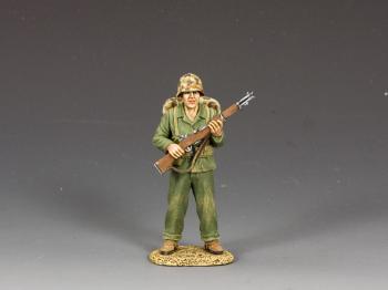 Image of Standing Ready Marine--single figure with pack