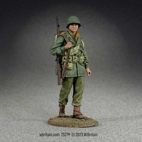 442nd Infantry Regiment, U.S. Infantryman, 1943-45--single walking Nisei figure #1