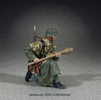 Image of German Grenadier Kneeling with Panzerfaust in Zeltbahn and Greatcoat, Winter 1944-45--single kneeling figure