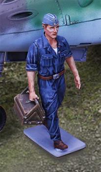 Image of Luftwaffe Maintenance Crew--single figure walking with toolbox--ONE IN STOCK.