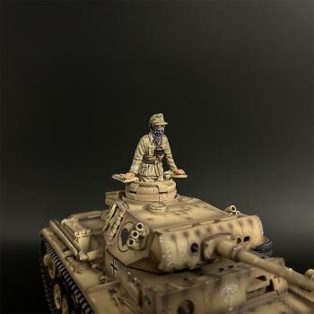 DAK Panzer III Tank Crew with Spotted Scarf--single figure #0