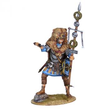 Roman Auxiliary Signifer, Cohors II Flavia Bessorum--single figure in bearskin with standard Roman Auxiliary Signifer, Cohors II Flavia Bessorum--single figure in bearskin with standard #50020