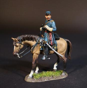 Image of Officer with Binoculars, Union Cavalry Corps, The Army of the Potomac, The Battle of Brandy Station, June 9th, 1863, The American Civil War, 1861-1865--single mounted figure Image of Officer with Binoculars, Union Cavalry Corps, The Army of the Potomac, The Battle of Brandy Station, June 9th, 1863, The American Civil War, 1861-1865--single mounted figure