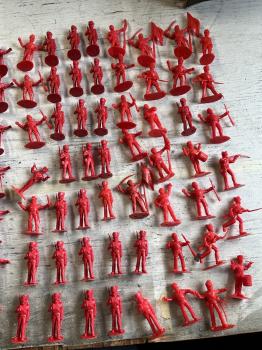 Image of TIMPO Reissues - British Napoleonic Line Infantry - 104 figures - ONE AVAILABLE! 