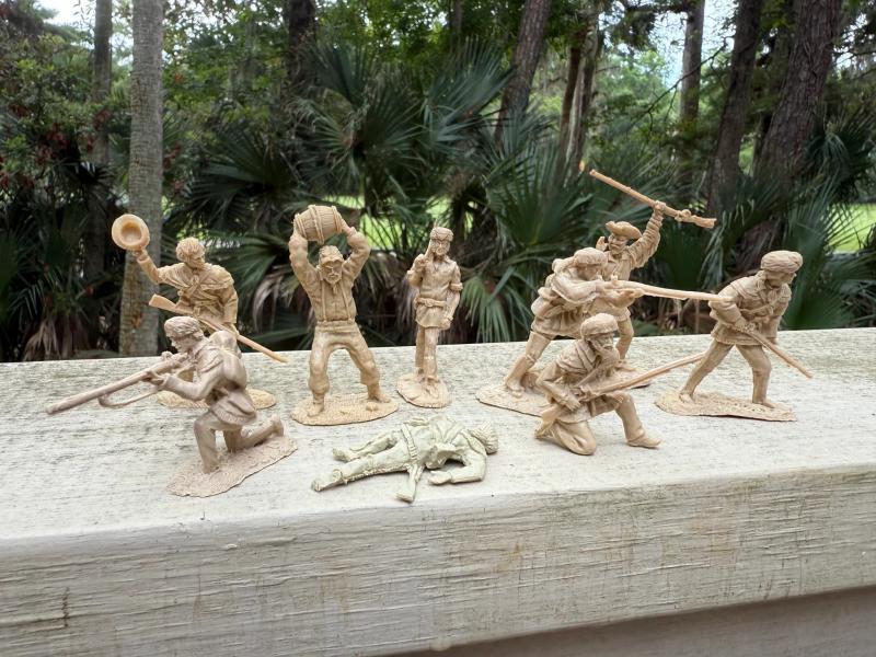 Pioneer Men Set 2 (TAN)--nine resin figures in nine poses -- THREE IN STOCK! #1 Pioneer Men Set 2 (TAN)--nine resin figures in nine poses -- THREE IN STOCK! #1